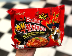 RAMEN BULDAK POLLO PICANTE BOMBA SPICY