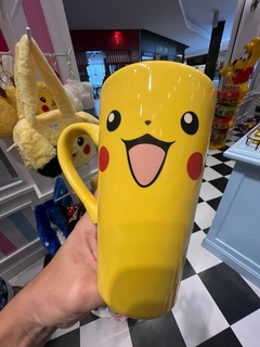 TAZA ALTA PIKACHU