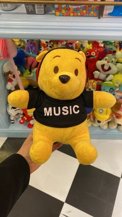 PELUCHE WINNIE POOH MUSIC