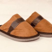 PANTUFLA DE HOMBRE LISO en internet