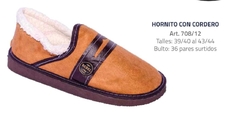 PANTUFLA DE HOMBRE HORNITO CON CORDERO