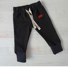 PANTALONE DE FRIZA negro liso