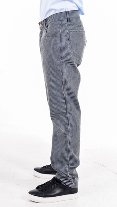 Pantalon rayado de gabardina