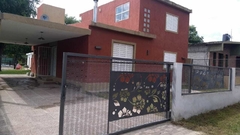 Se vende casa ubicada en Salsipuedes. Barrio cerro del sol