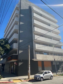 SE VENDE EXCELENTE DEPARTAMENTO UBICADO EN ALTO ALBERDI.