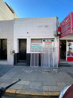 Se vende excelente propiedad ubicado en Barrio Centro. Corro 180 - comprar online