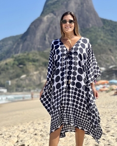 Kaftan Poá Preto e Branco Curto