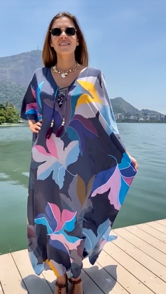 Kaftan Outono Longo na internet