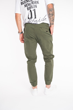 Jogger Bairon verde en internet