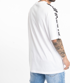 Remera Oversize Mined blanca en internet