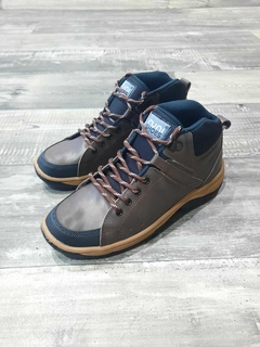 Bota Urbana Trekking - Erik -