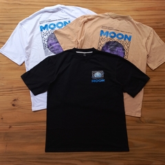 REMERA OVERSIZE MOON NEGRA (solo S) en internet