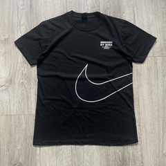 REMERAS NIKE SWOOSH - comprar online