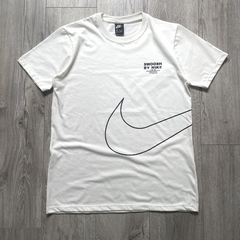 REMERAS NIKE SWOOSH en internet