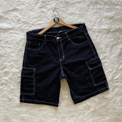 BERMUDA DE JEAN CARGO MOM NEGRA BORDADO - comprar online