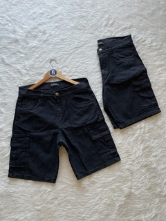 BERMUDA DE JEAN CARGO MOM NEGRA