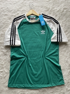 REMERAS ADIDAS RETRO PREMIUM