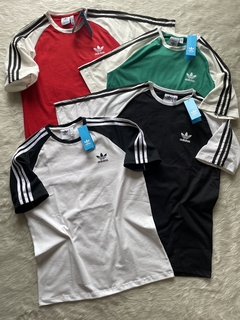 REMERAS ADIDAS RETRO PREMIUM - comprar online