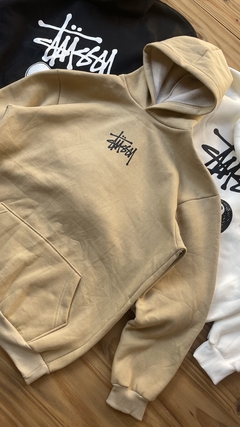 BUZO OVERSIZE BEIGE STUSSY en internet