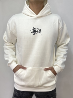 BUZO OVERSIZE BLANCO STUSSY - tienda online