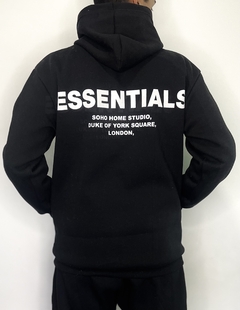 Imagen de BUZO OVERSIZE ESSENTIALS NEGRO