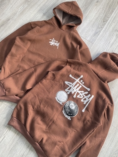 BUZO OVERSIZE STUSSY MARRON - tienda online