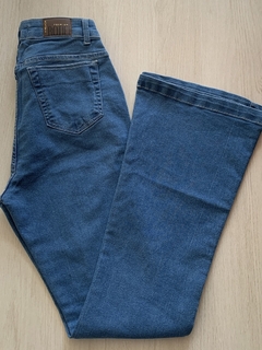 Calça jeans flare - comprar online