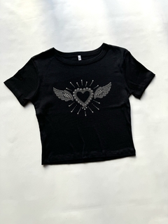 Baby tee Corazon Con alas - comprar online