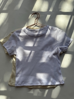 Baby tee Morley Alg Basic - tienda online