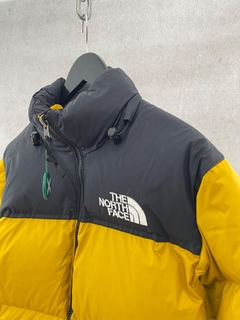 The North Face 1996 Retro Nuptse 700 Fill Packable Jacket Arrowwood Yellow - comprar online