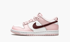 Nike Dunk Low `Pink Foam Red White´ (GS) - comprar online