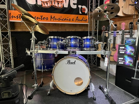 Pearl Professional Maple Series / Royal Blue Burst Stripe