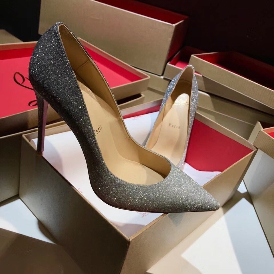 Salto best sale alto louboutin