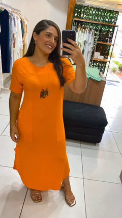 Imagem do VESTIDO MIDI BARRA ARREDONDADA COM BOLSOS