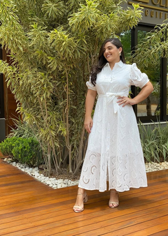 VESTIDO CHEMISE LAISE BRANCO COM MANGA CURTA BUFANTE E CINTO FAIXA