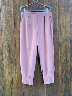 CALÇA CENOURA ALFAIATARIA ROSA SECO 42