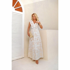 VESTIDO LONGO BRANCO BORDADO BEGE DECOTE V BABADOS - comprar online