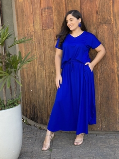 CONJUNTO BLUSA E SAIA MIDI AZUL ROYAL MALHA COMFY na internet