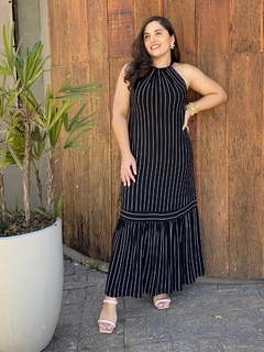 VESTIDO LONGO LISTRADO PRETO E OFF MALHA COMFY - Camila Raidan