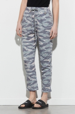 pantalón gala camuflado - comprar online