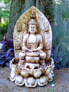 Fuente De Agua Grande Buda Con Bomba Y Luz Capilla Decoracio en internet