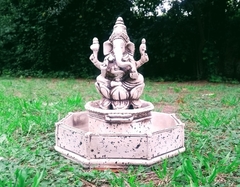 Ganesha Fuente De Agua Con Bomba Y Luz Incluidas Resina