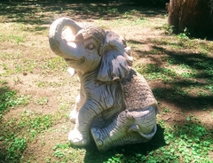 Imagen de Elefante De Jardin Sentado Estatua De Resina Decoracion