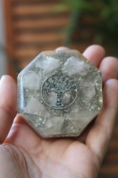 Orgonite Octogonal Árvore da Vida com Quartzo Rosa