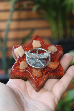 Orgonite Estrela  Beija-Flor com Apatita e Calcita Laranja