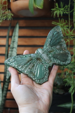 Orgonite Borboleta Média Equilíbrio Emocional com Quartzo Verde e Citrino