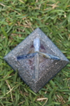 Orgonite Pirâmide Pequena Harmonia e Clareza