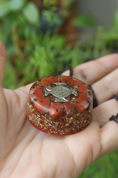 Orgonite Pingente Medalha de São Bento