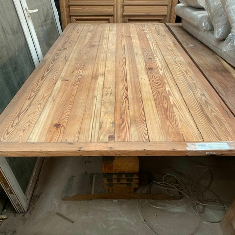 Mesa rectangular patas de madera Pinotea - Cod: M55