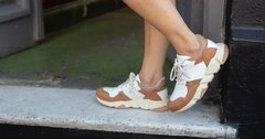 Imagen de Zapatillas blancas y suela